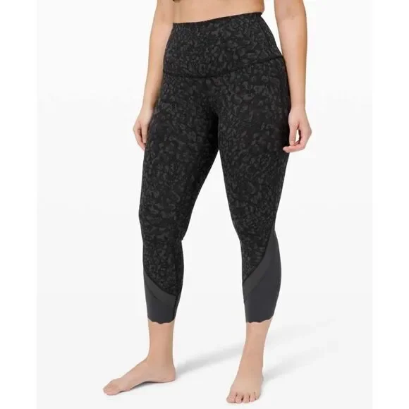 Lululemon Wunder Under High-Rise Crop leggings - Picture 7 of 8